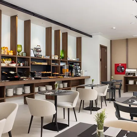 B21 Lifestyle 4*