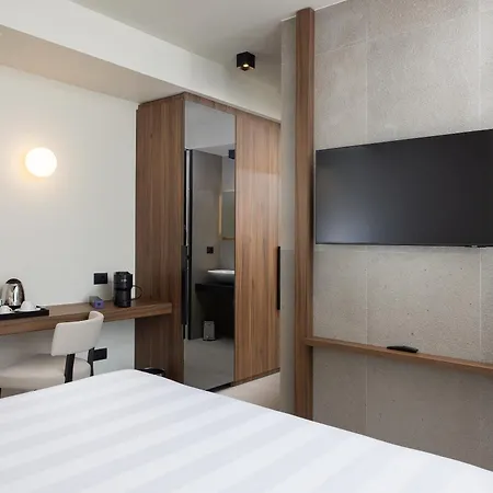 Отель B21 Lifestyle 4*