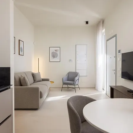 B21 Lifestyle 4* Бари