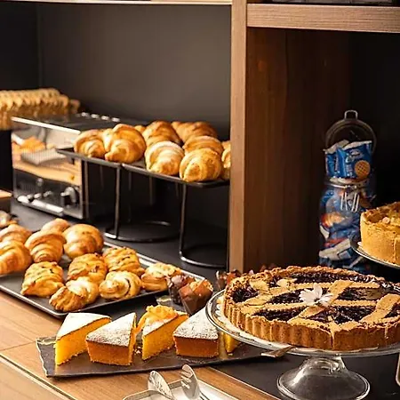 B21 Lifestyle Szálloda 4*