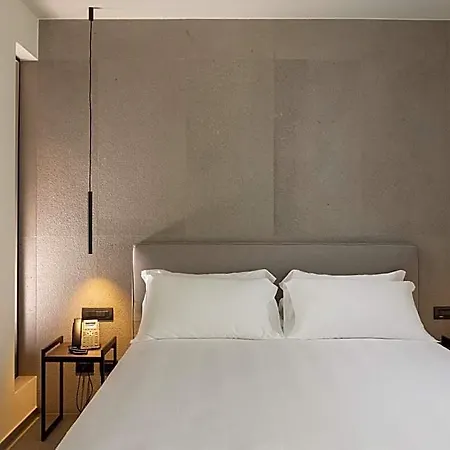 B21 Lifestyle 4* Bari