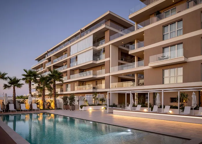 B21 Lifestyle 4* Bari